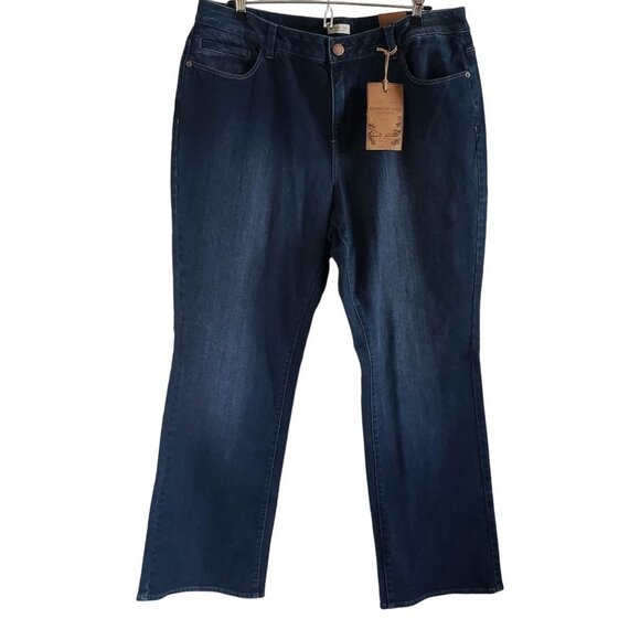 Coldwater Creek NWT Woman's Size 16 Natural fit BootCut Jeans Dark Wash - Picture 1 of 7